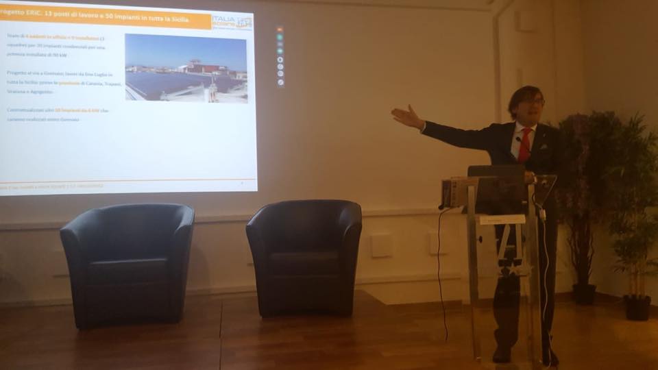 Mario Pagliaro al convegno di Italia Solare 'Fotovoltaico, Territorio, Occupazione' a Catania il 19 Ott 2018