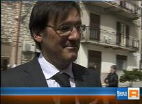 Mario Pagliaro a Castronovo di Sicilia intervistato dalla Tgr Sicilia, Marzo 2011