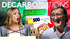 DecarboNations Italy -
            Interview of Energy Observer enoyee Agathe Roullin to Mario
            Pagliaro