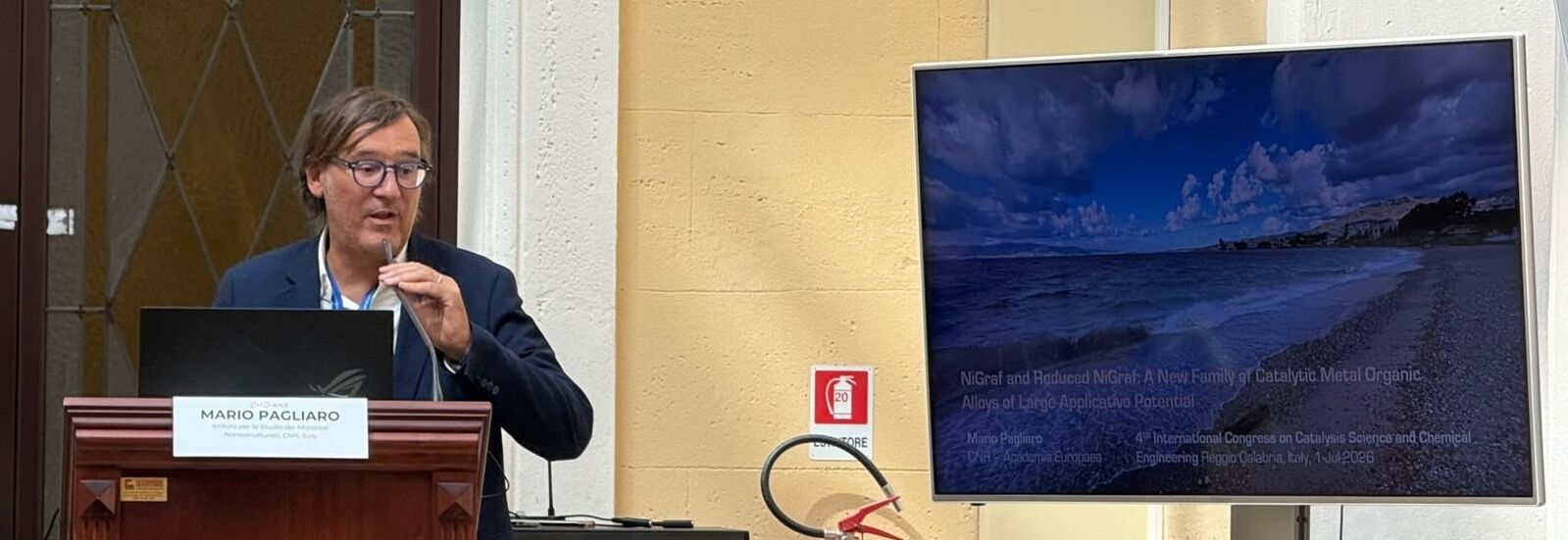 Mario Pagliaro
          opening his lecture at CatScience 2026